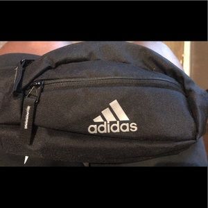 Adidas messenger/crossbody Bag